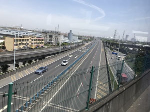交通領域動態速覽｜第十屆智能網聯汽車技術及標準法規交流會召開、嘉興海鹽縣首批無人駕駛車正在路測......
